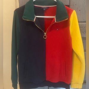 Tommy Hilfiger sweater